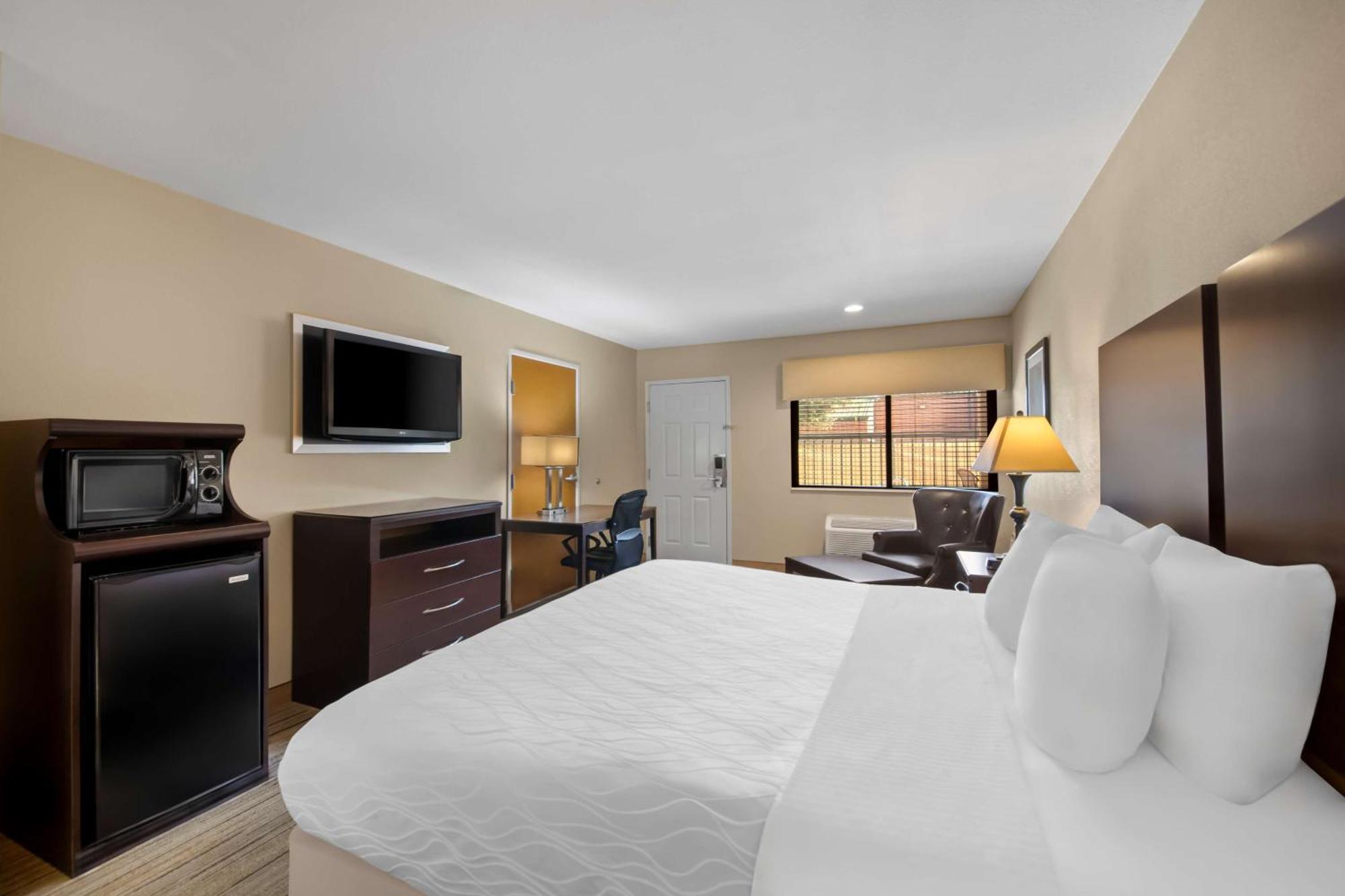 סידר פארק Best Western Cedar Inn מראה חיצוני תמונה